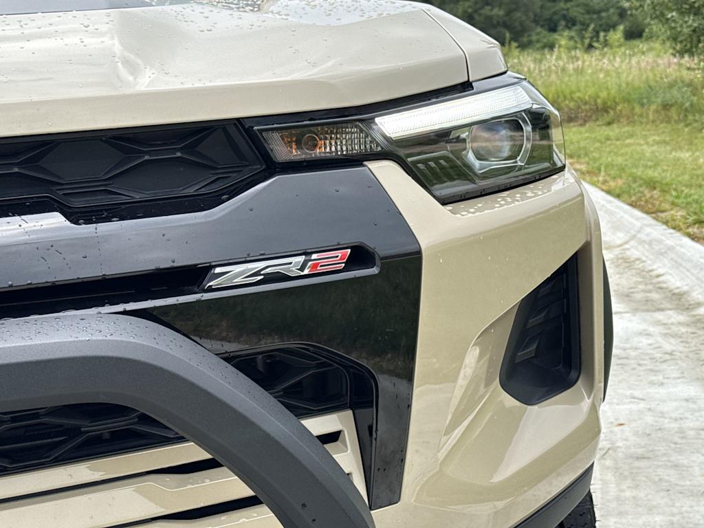 Thumbnail: 2023 Chevrolet Colorado - 44