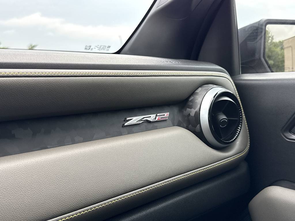 Thumbnail: 2023 Chevrolet Colorado - 42
