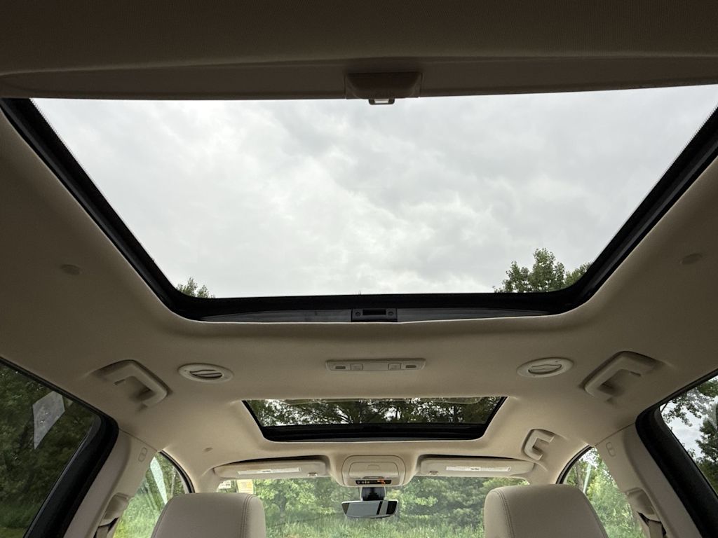 Thumbnail: 2022 GMC Acadia - 31