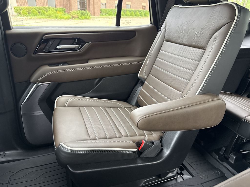 Thumbnail: 2026 GMC Yukon - 45