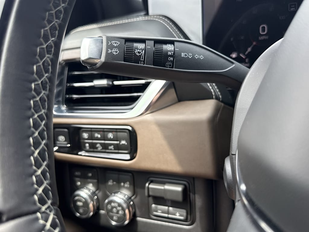 Thumbnail: 2026 GMC Yukon - 35