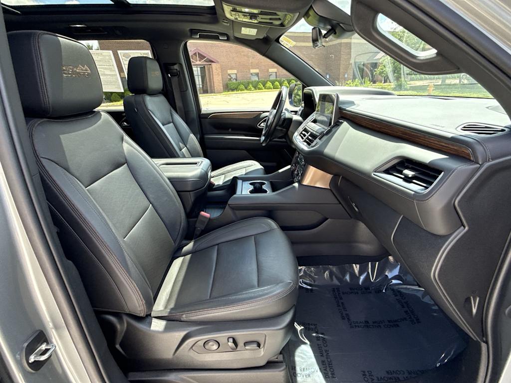Thumbnail: 2023 Chevrolet Tahoe - 31