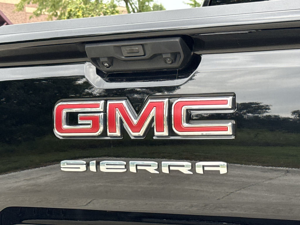 Thumbnail: 2024 GMC Sierra 1500 - 21