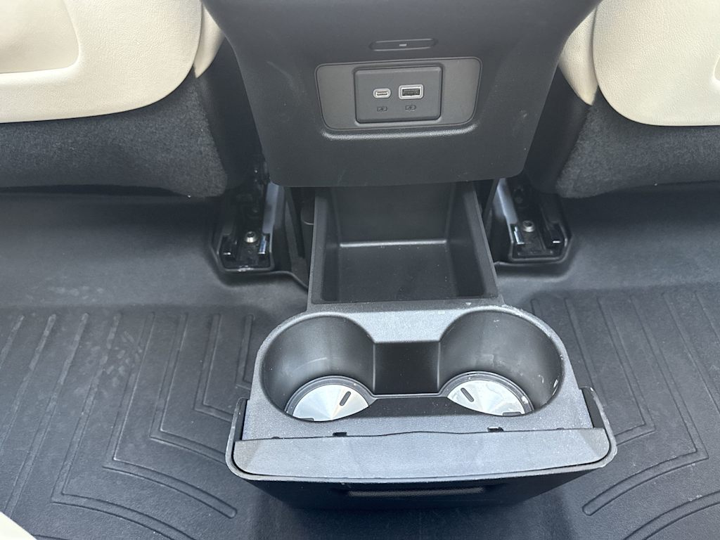 Thumbnail: 2021 Cadillac XT6 - 43