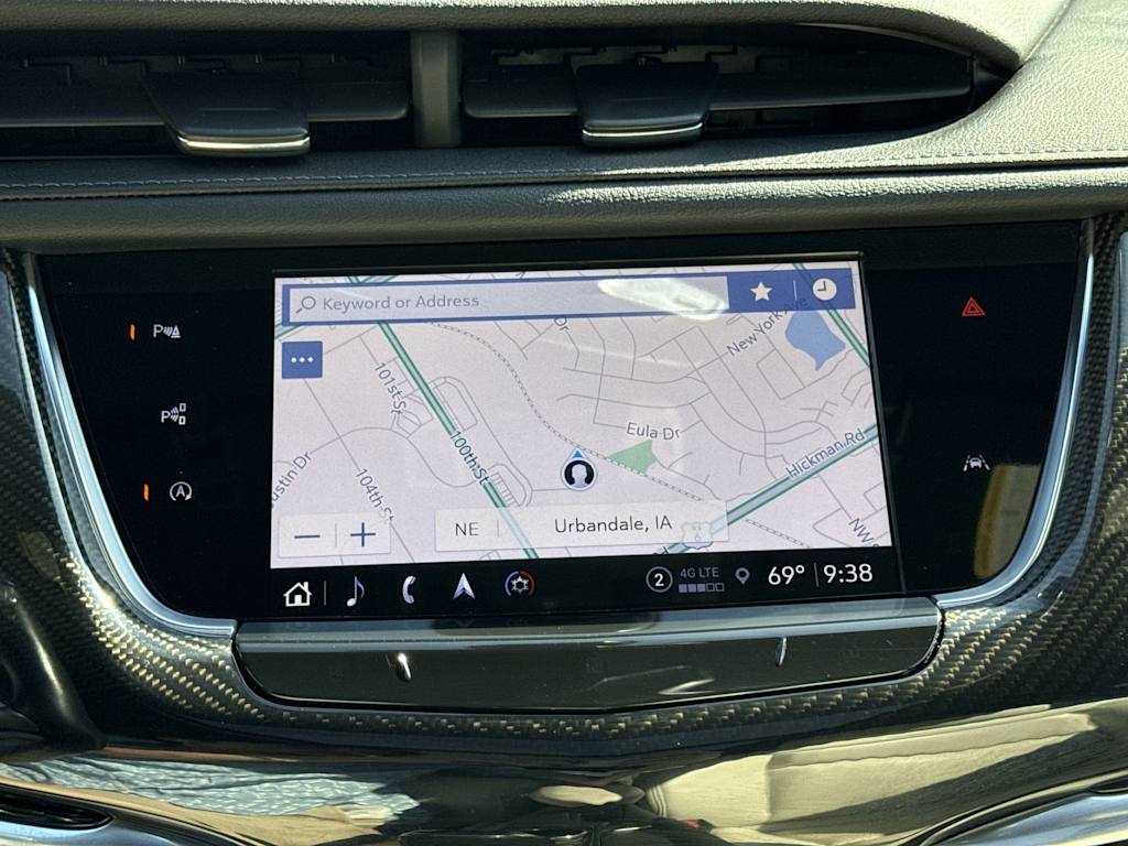 Thumbnail: 2021 Cadillac XT6 - 14