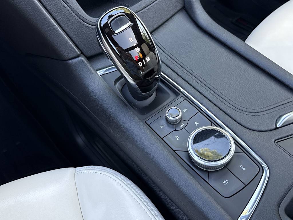Thumbnail: 2021 Cadillac XT6 - 39