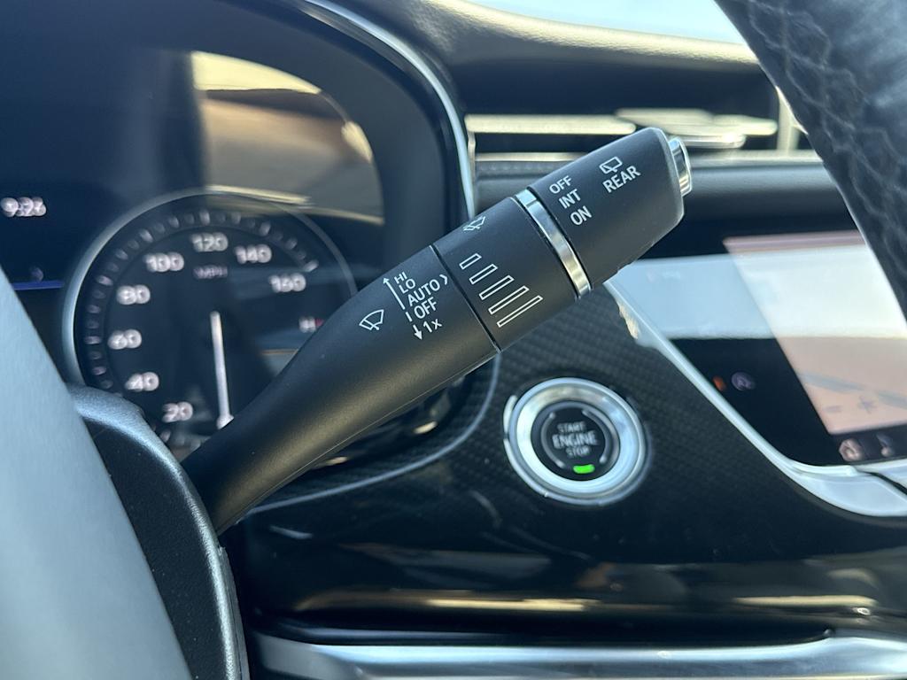 Thumbnail: 2021 Cadillac XT6 - 13