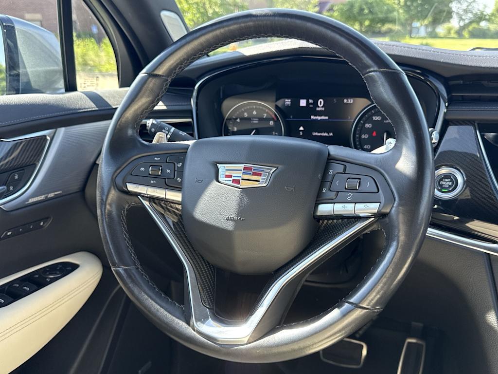 Thumbnail: 2021 Cadillac XT6 - 9
