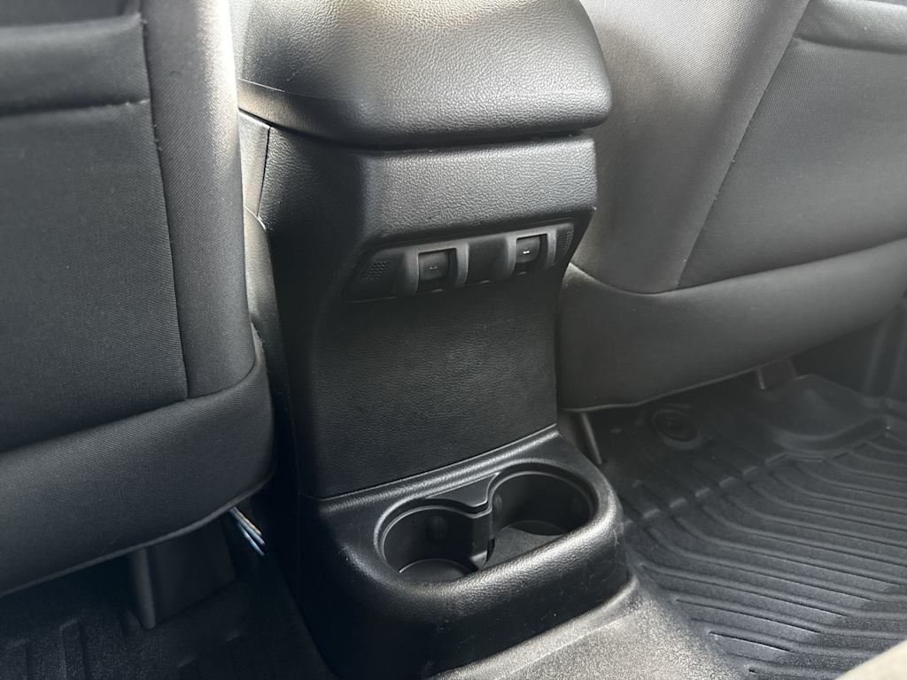 Thumbnail: 2011 Jeep Wrangler - 36