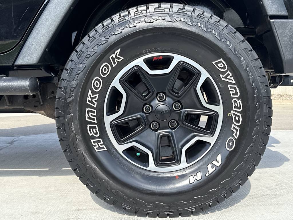 Thumbnail: 2011 Jeep Wrangler - 8