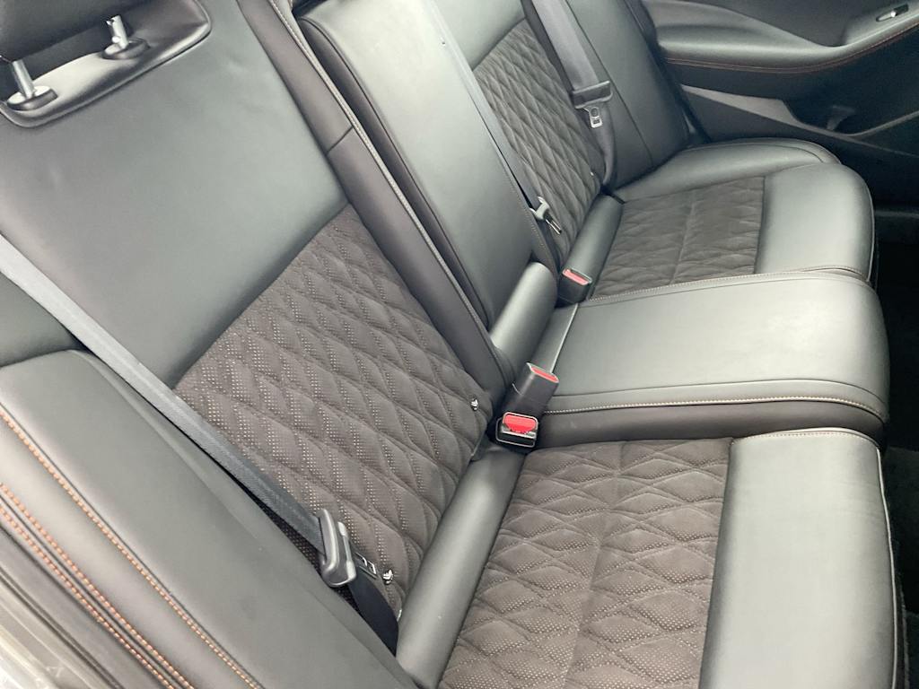 2022 Nissan Maxima SR 27