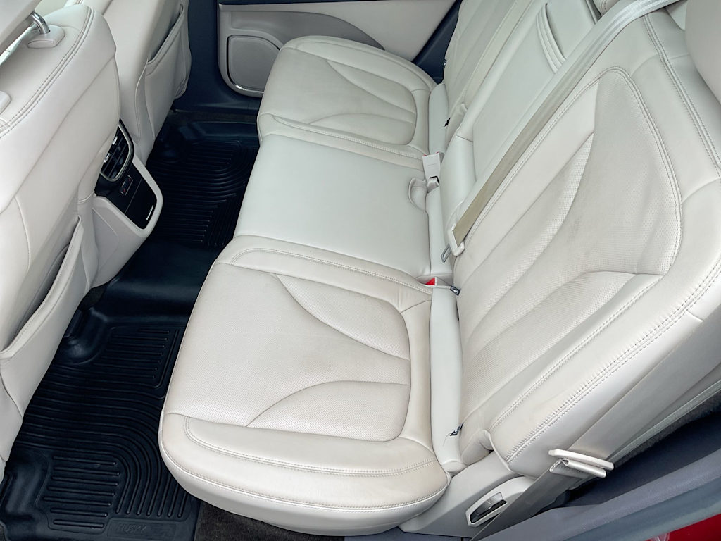 Thumbnail: 2016 Lincoln MKX - 28