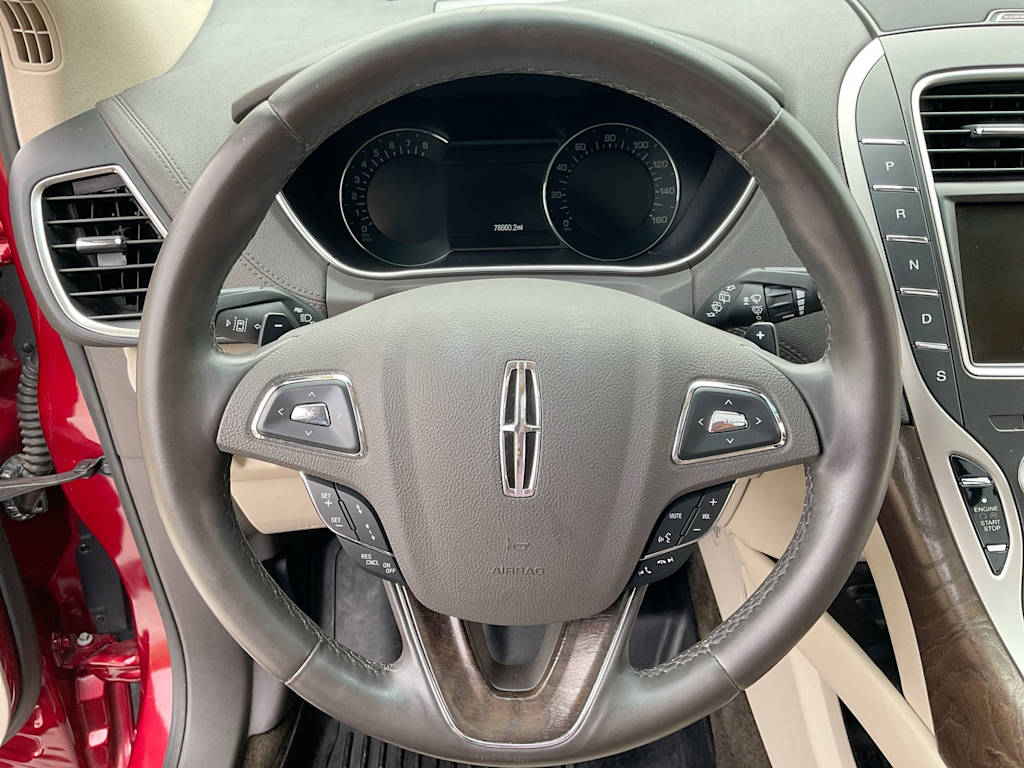 Thumbnail: 2016 Lincoln MKX - 9