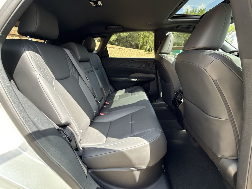 Thumbnail: 2023 Lexus RX - 30