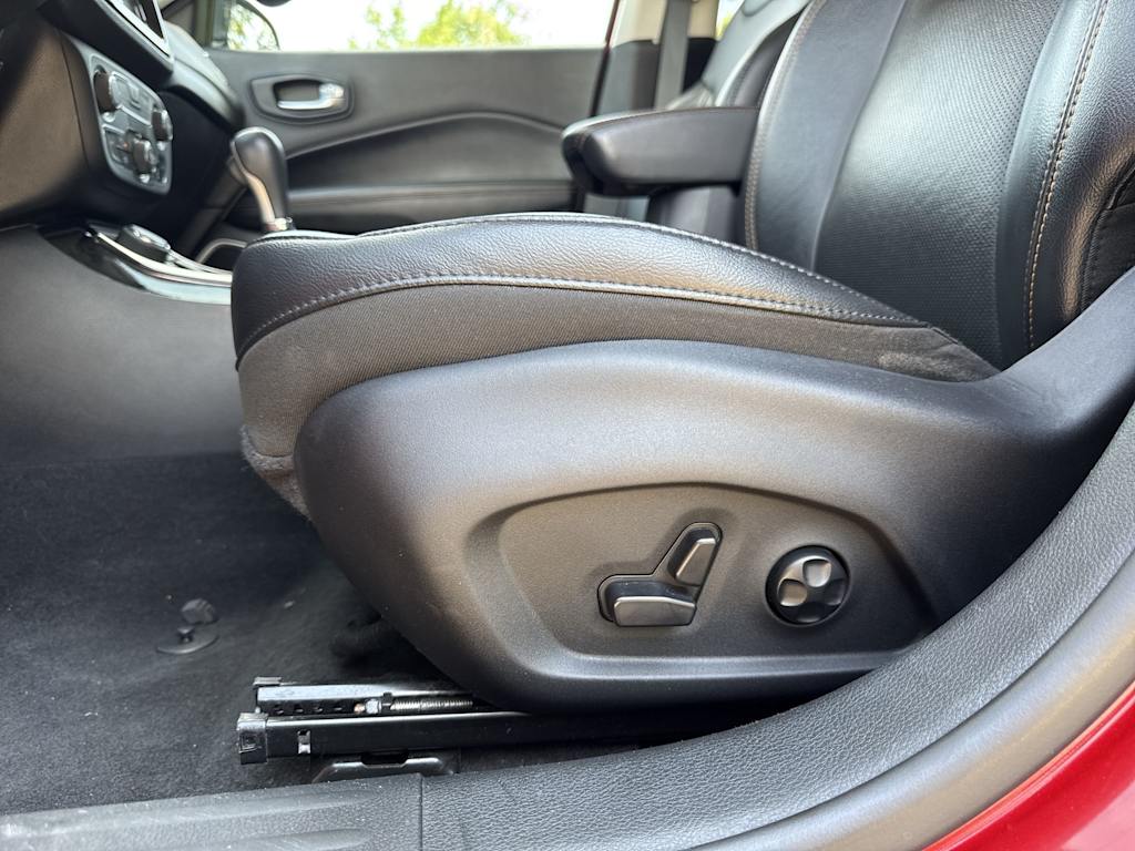 Thumbnail: 2019 Jeep Compass - 26