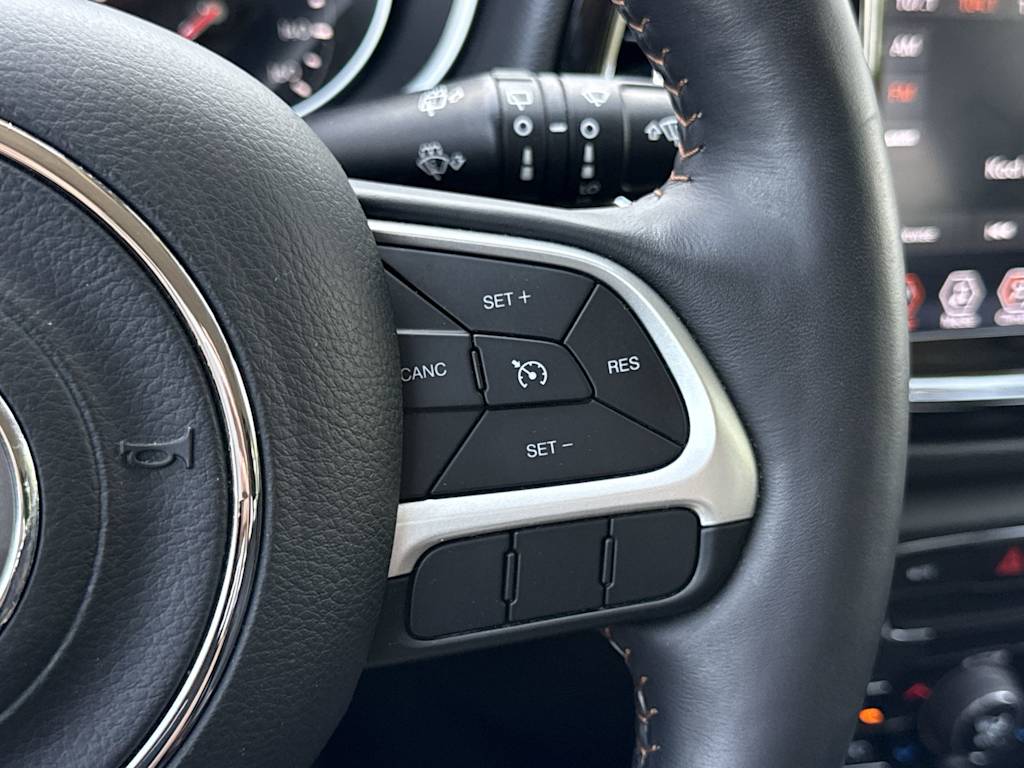 Thumbnail: 2019 Jeep Compass - 31