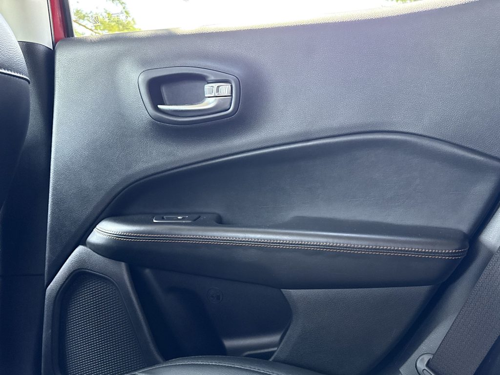 Thumbnail: 2019 Jeep Compass - 39