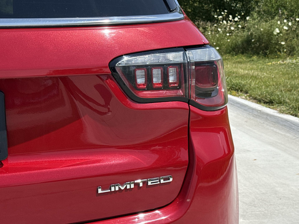 Thumbnail: 2019 Jeep Compass - 40