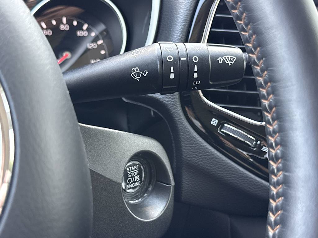 Thumbnail: 2019 Jeep Compass - 32