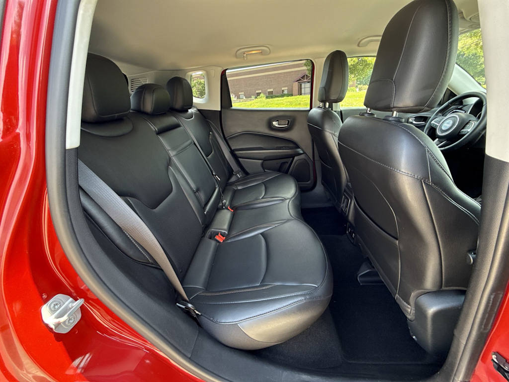 Thumbnail: 2019 Jeep Compass - 28
