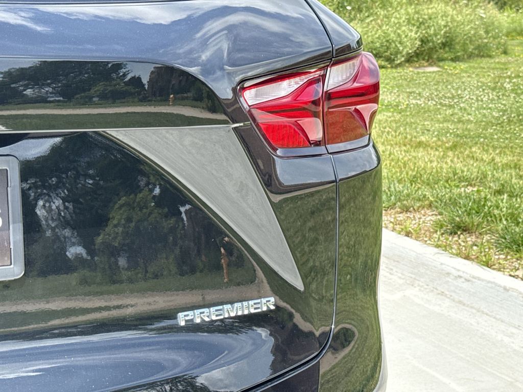 Thumbnail: 2019 Chevrolet Blazer - 43