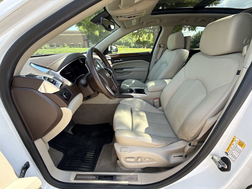 Thumbnail: 2014 Cadillac SRX - 10