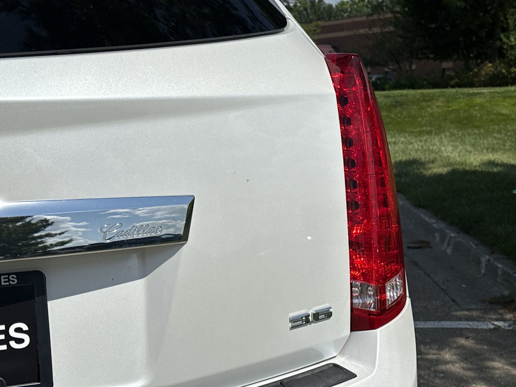 Thumbnail: 2014 Cadillac SRX - 44
