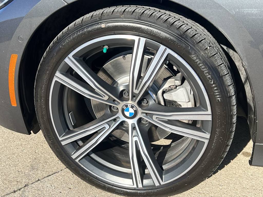 2021 BMW 3 Series 330xi 8