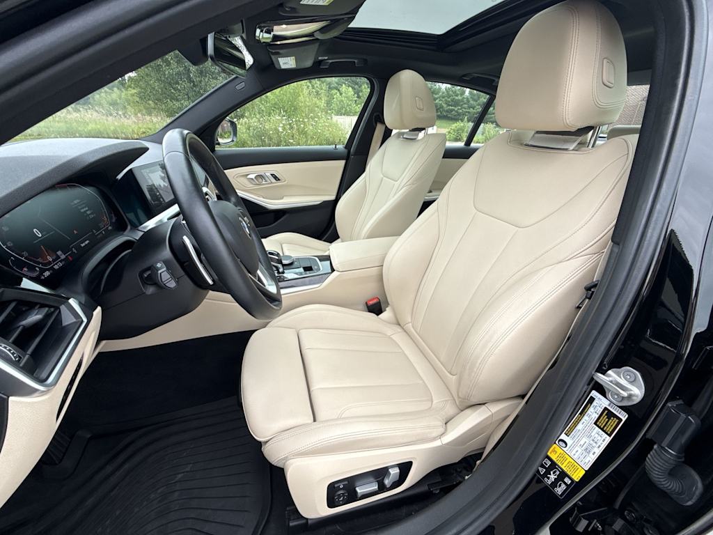 Thumbnail: 2021 BMW 3 Series - 12
