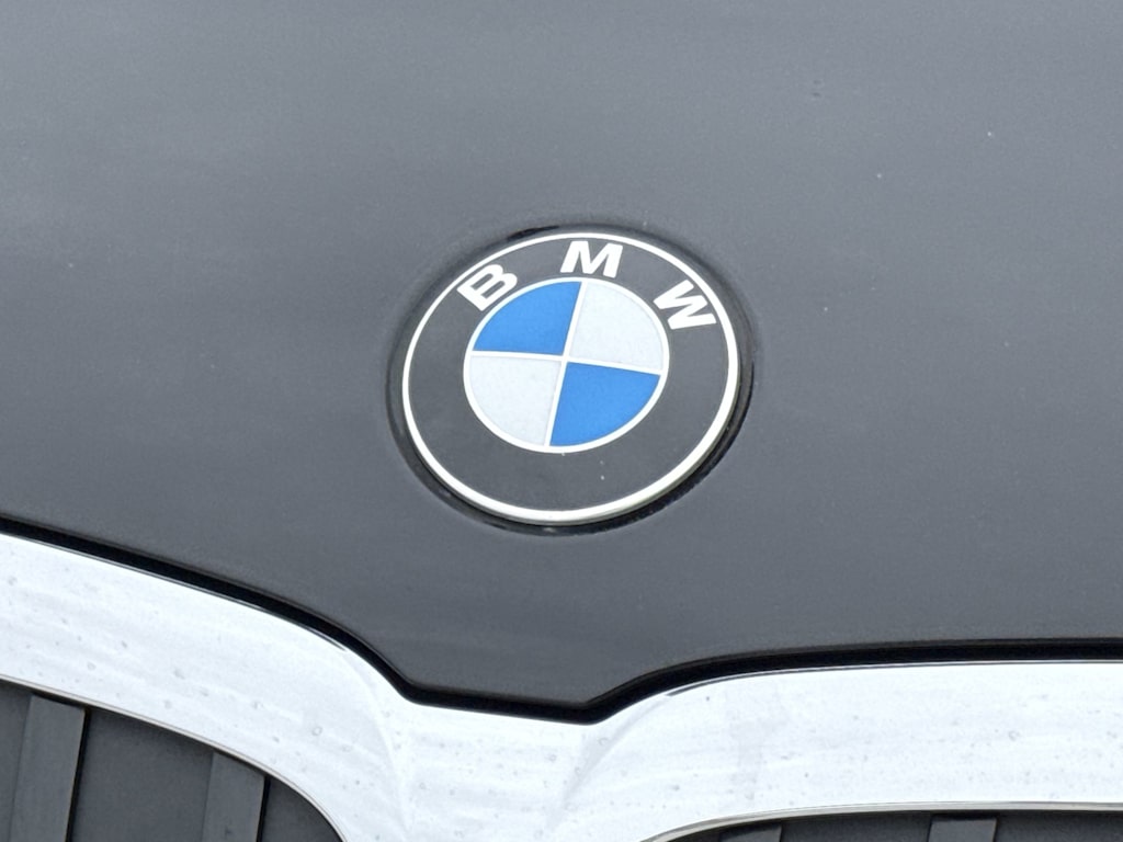 Thumbnail: 2021 BMW 3 Series - 7
