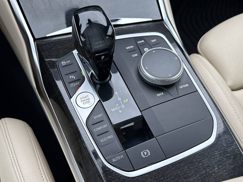 Thumbnail: 2021 BMW 3 Series - 37