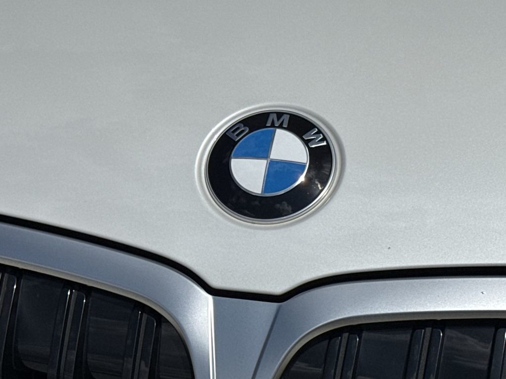 Thumbnail: 2023 BMW 3 Series - 5