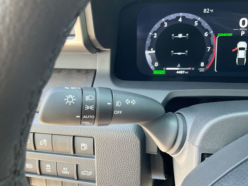 Thumbnail: 2024 Toyota Tacoma - 32