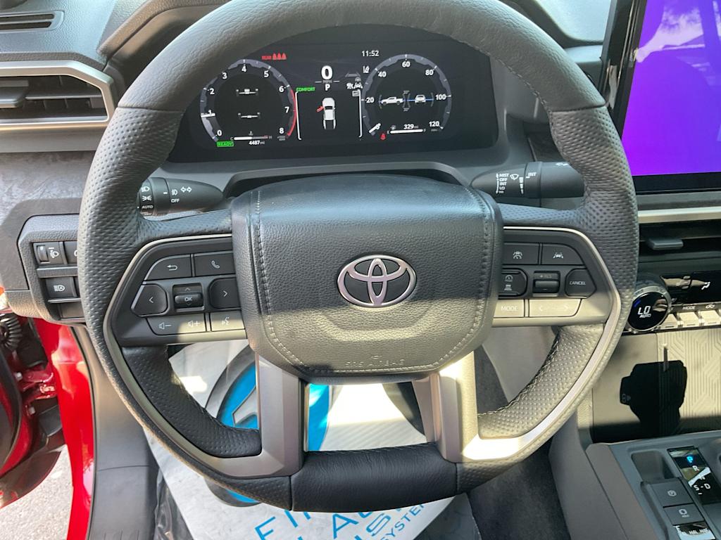 Thumbnail: 2024 Toyota Tacoma - 10