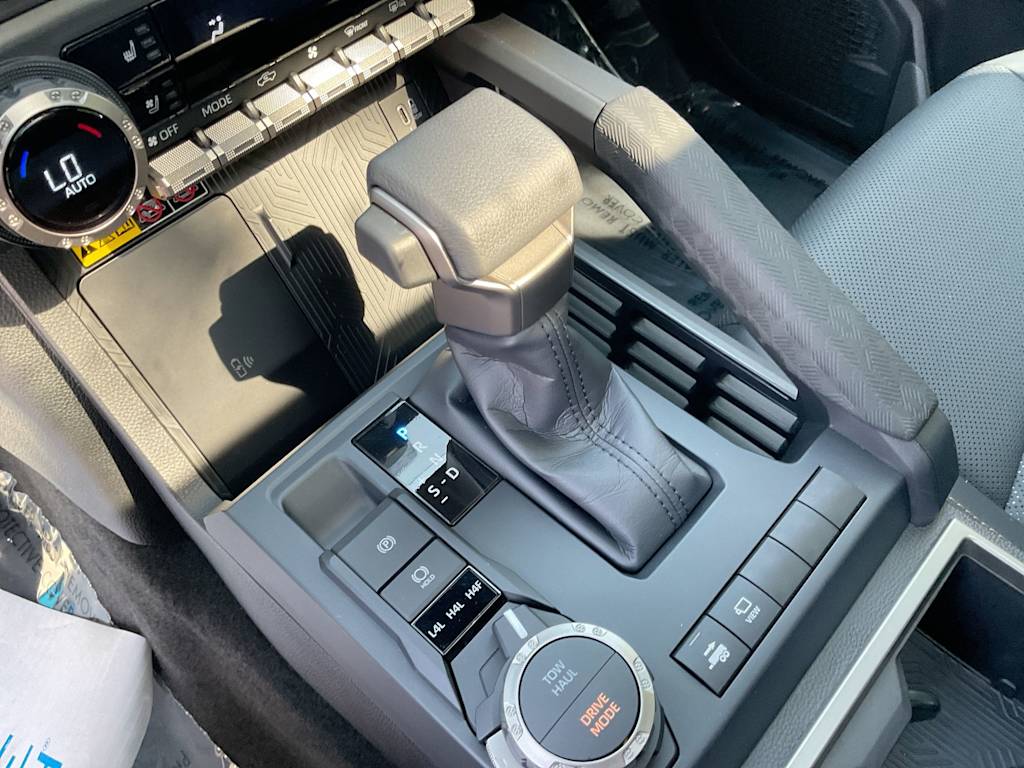 Thumbnail: 2024 Toyota Tacoma - 36