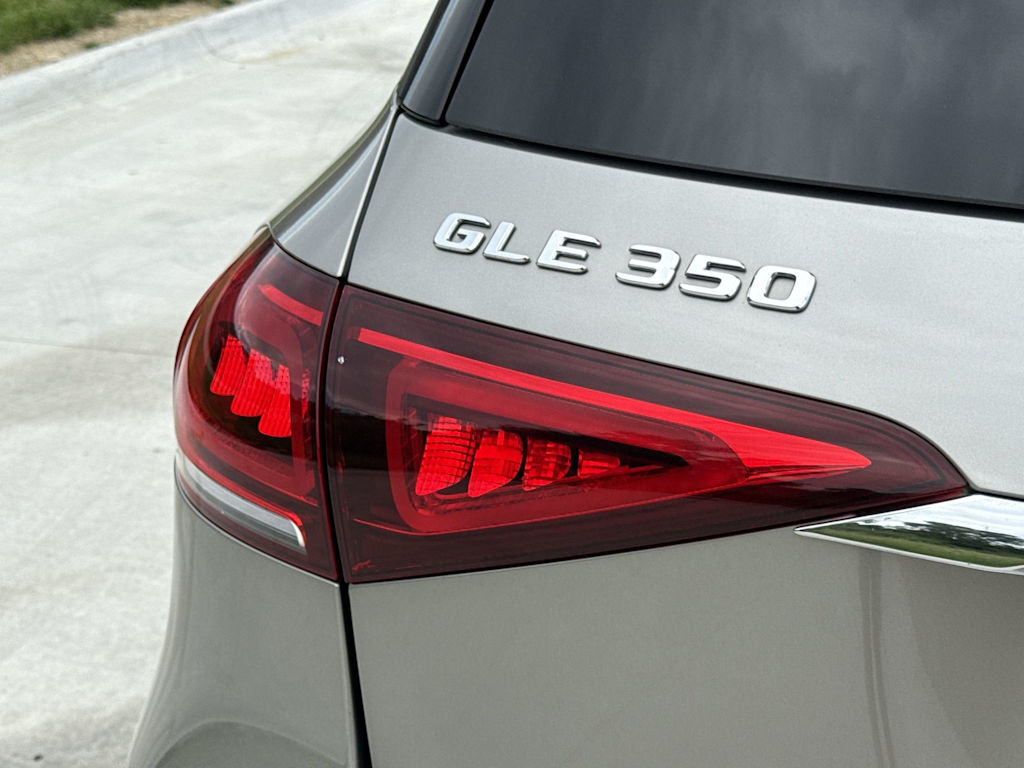 Thumbnail: 2020 Mercedes-Benz GLE - 25