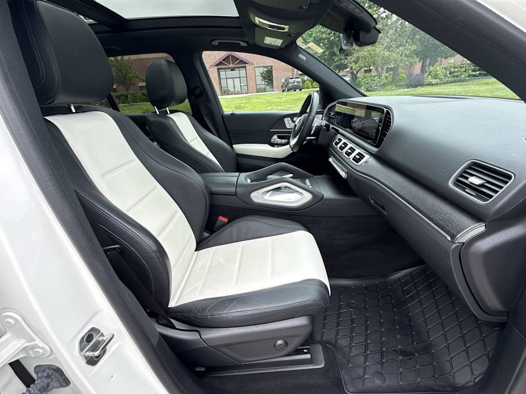 Thumbnail: 2022 Mercedes-Benz GLE - 28