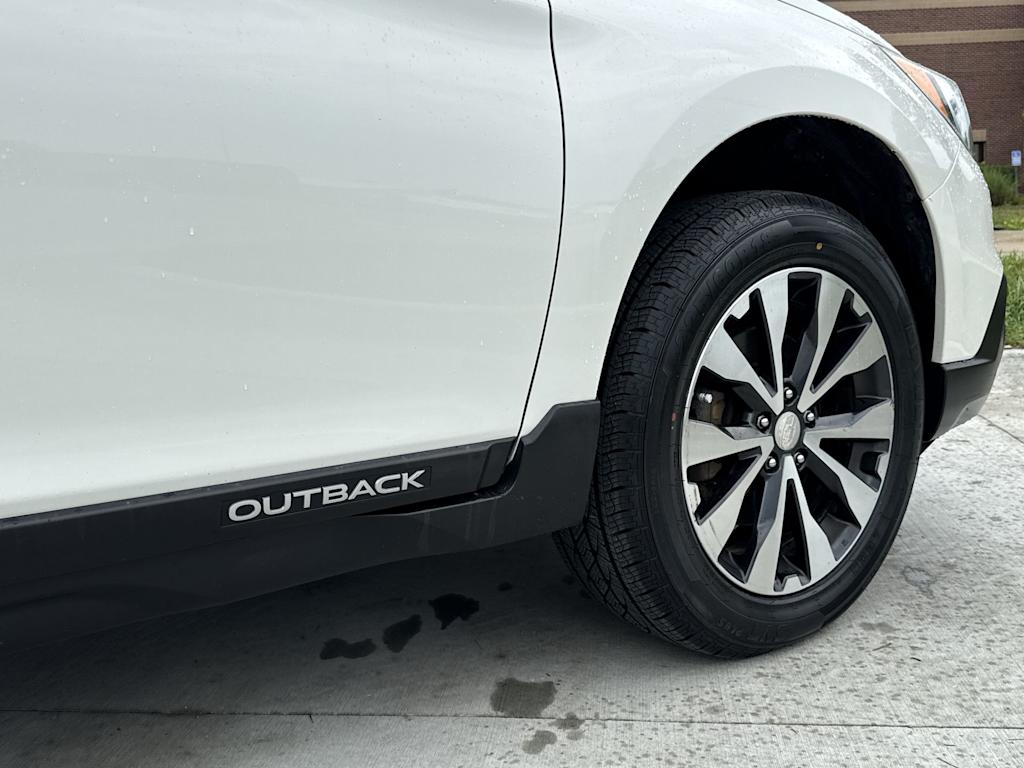 Thumbnail: 2015 Subaru Outback - 39