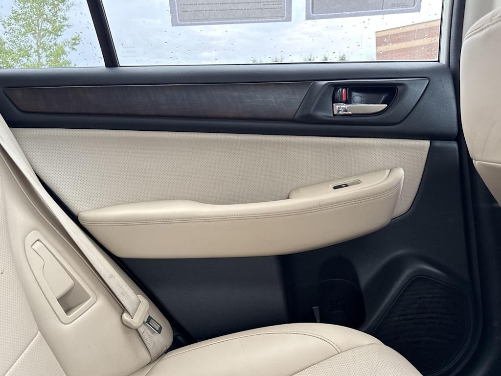 Thumbnail: 2015 Subaru Outback - 38