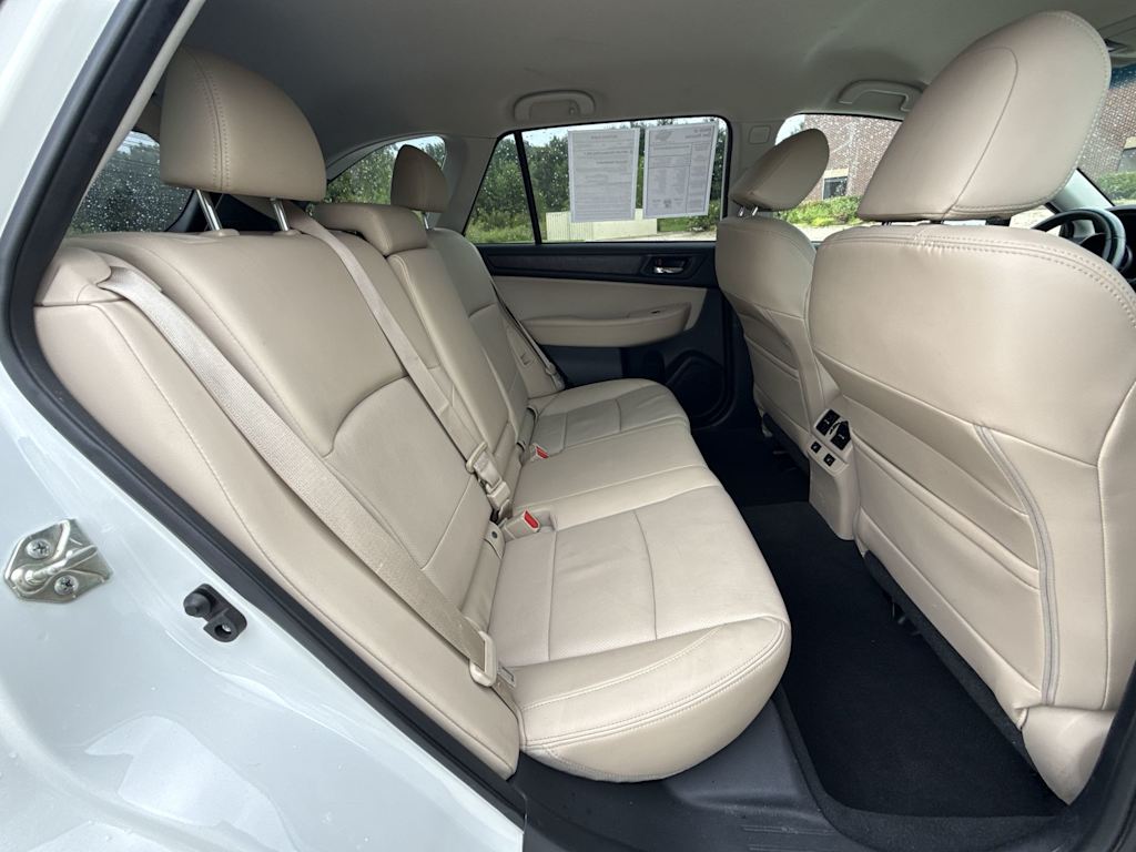 Thumbnail: 2015 Subaru Outback - 27