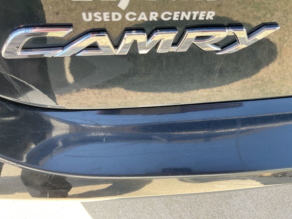 2015 Toyota Camry SE 25
