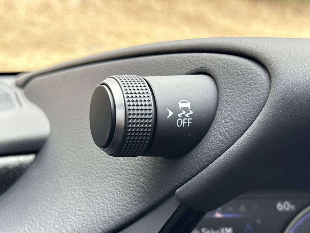 Thumbnail: 2023 Lexus ES - 40