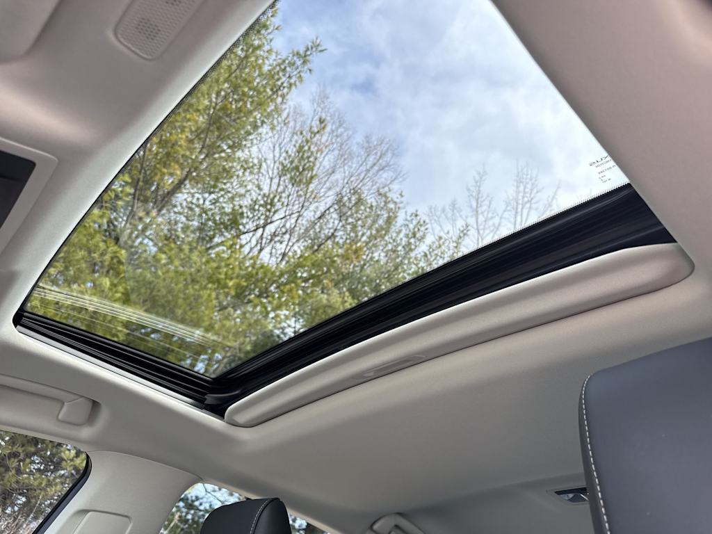 Thumbnail: 2023 Lexus ES - 23