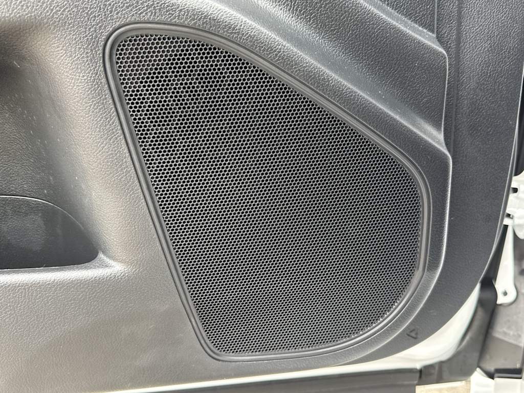 Thumbnail: 2023 Lexus ES - 32