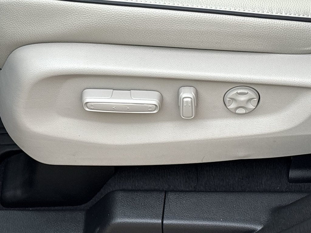 Thumbnail: 2025 Honda Odyssey - 25