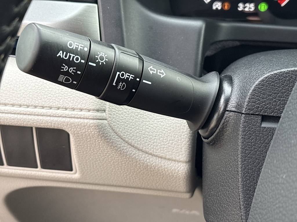 Thumbnail: 2025 Honda Odyssey - 31