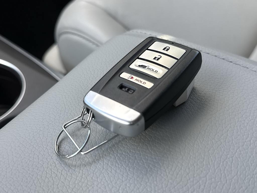 Thumbnail: 2016 Acura MDX - 18