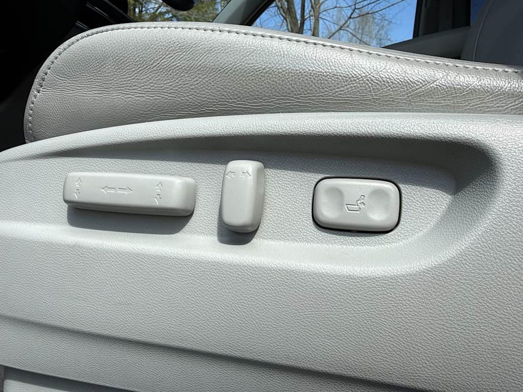 Thumbnail: 2016 Acura MDX - 26