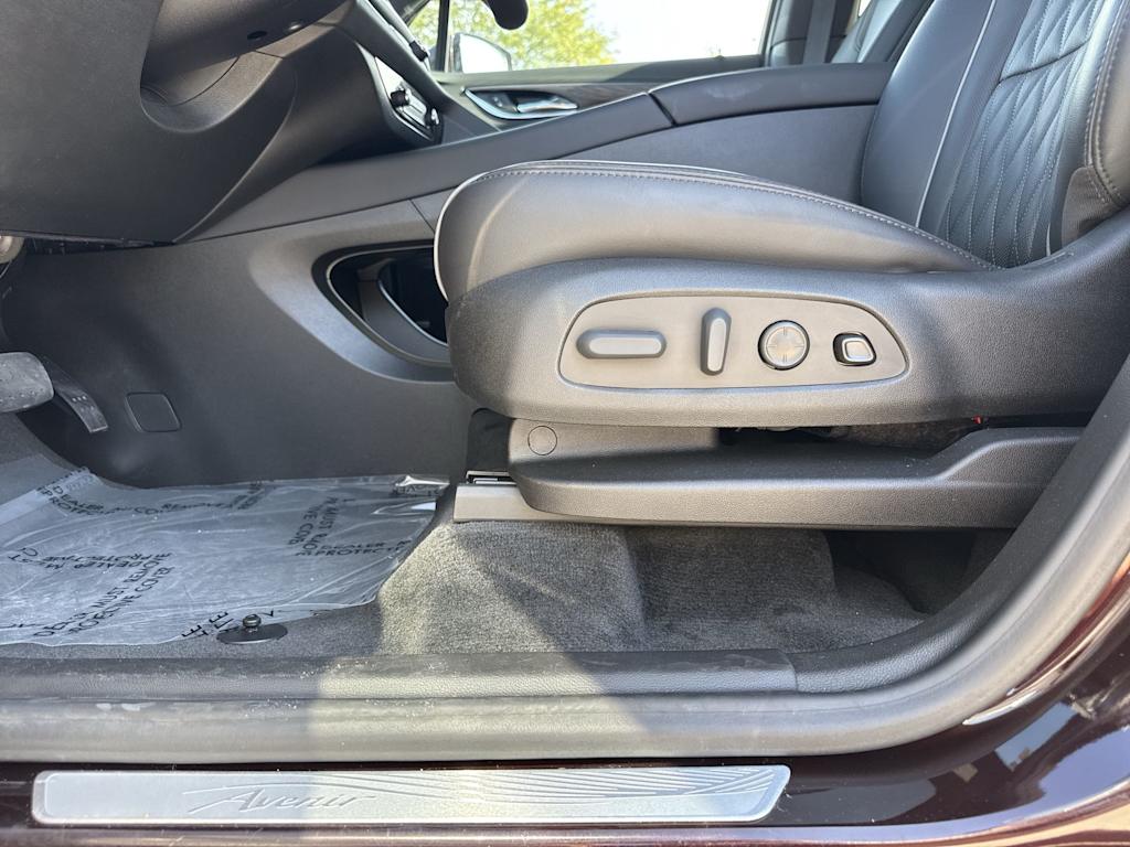 Thumbnail: 2022 Buick Enclave - 24
