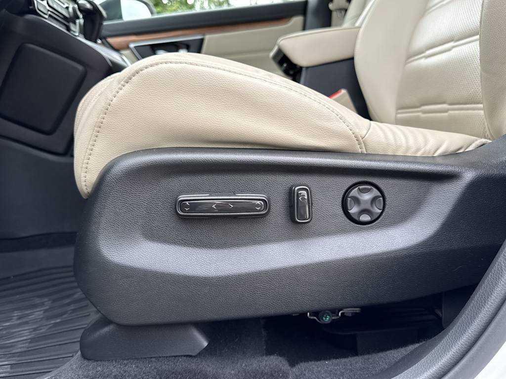 Thumbnail: 2018 Honda CR-V - 21